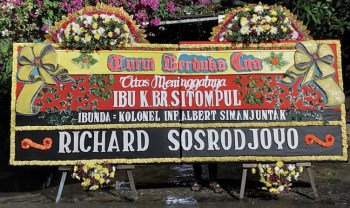 Papan Bunga Gandeng Model Jakarta